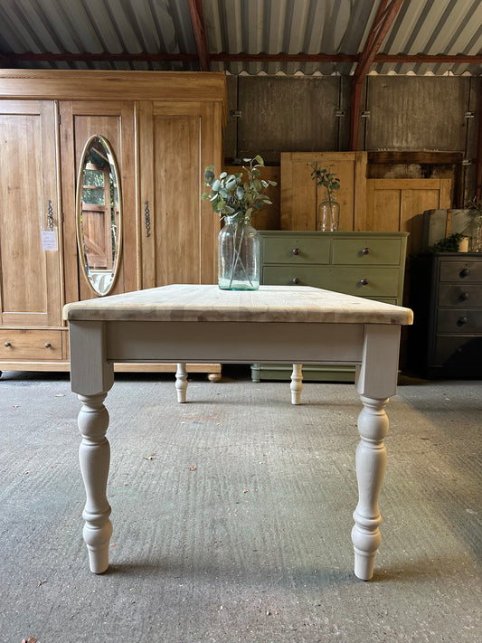 Farmhouse table 8 seater