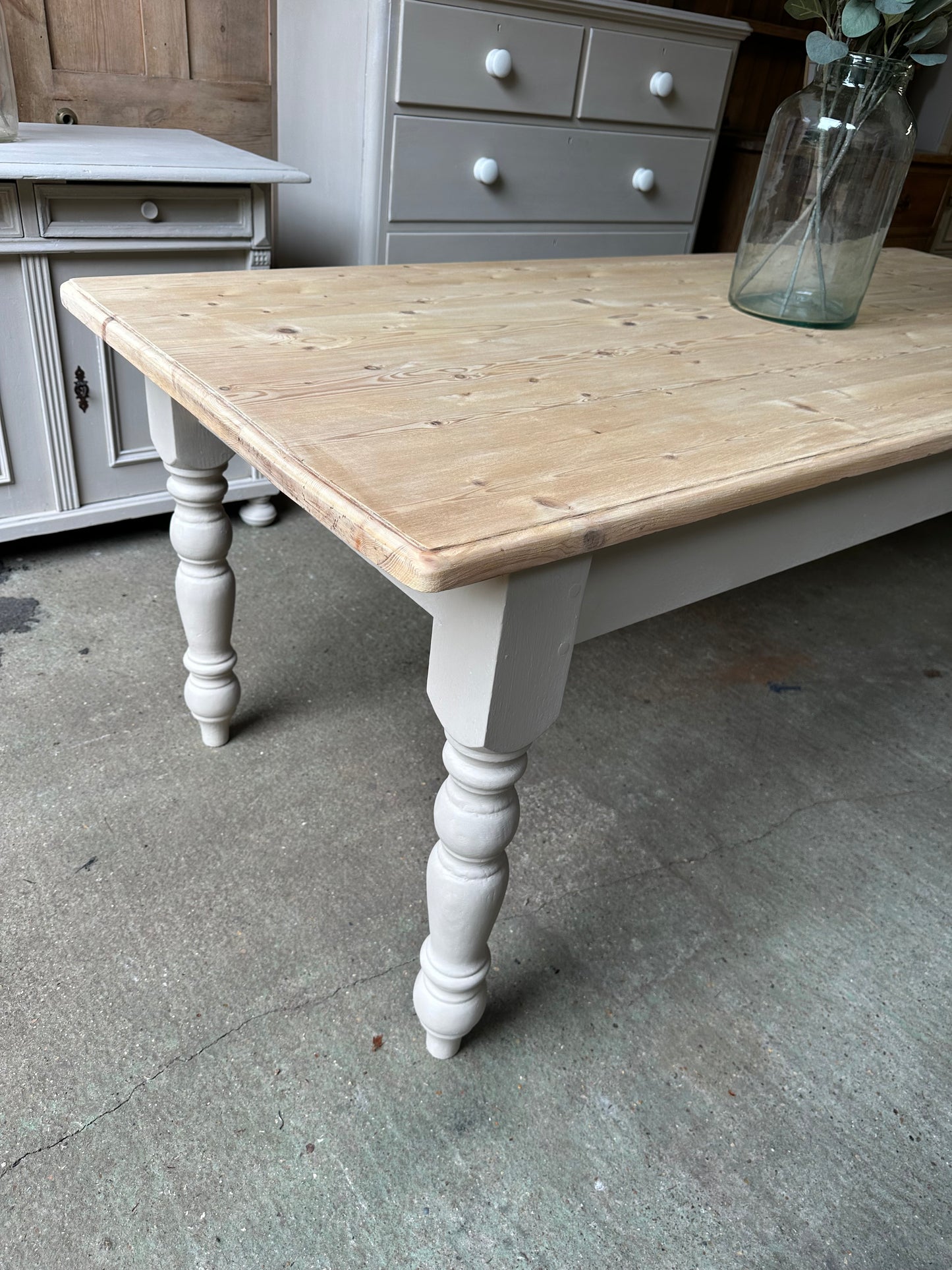 Farmhouse table 8 seater