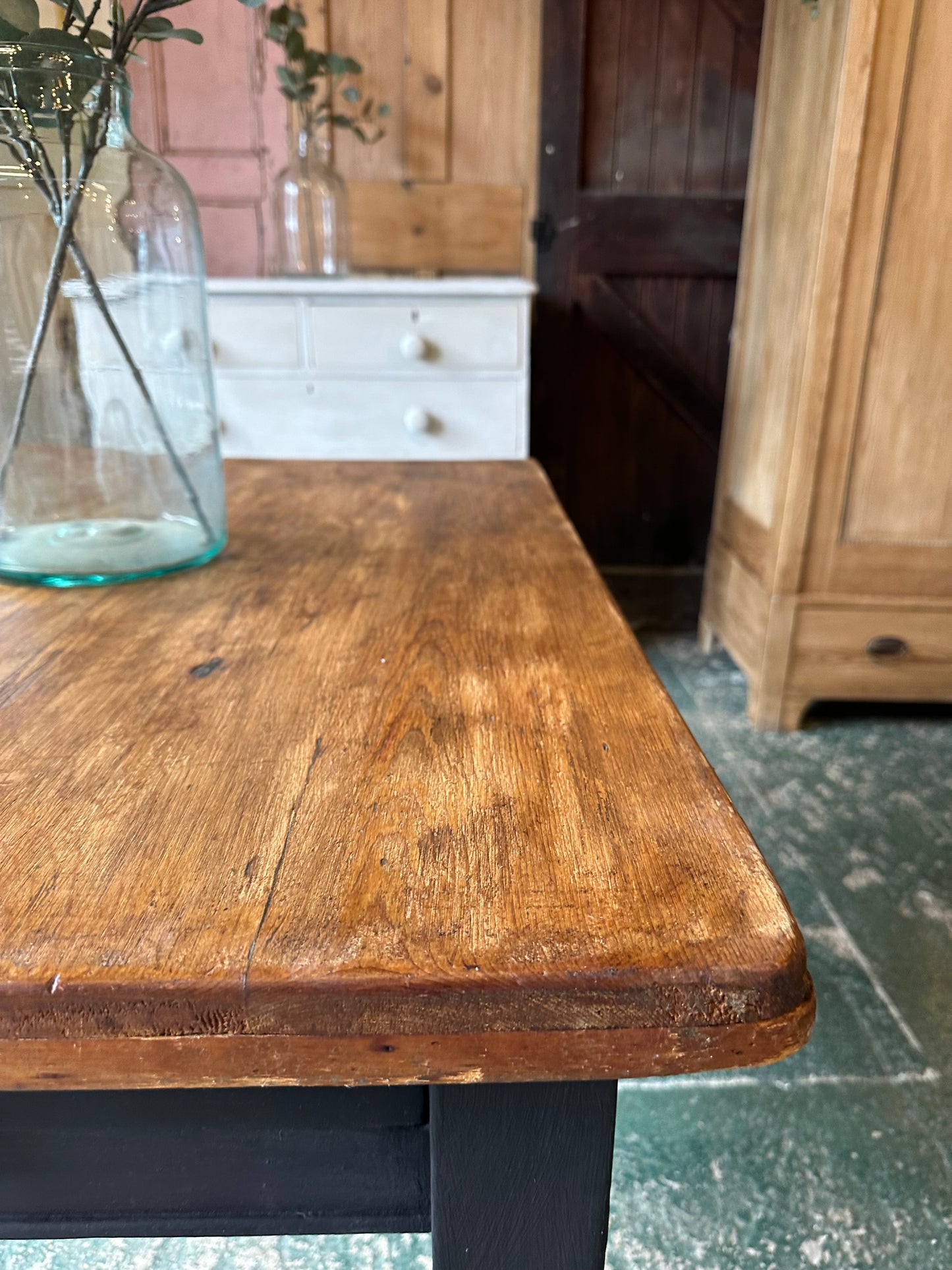 Rustic farmhouse table 4 seater