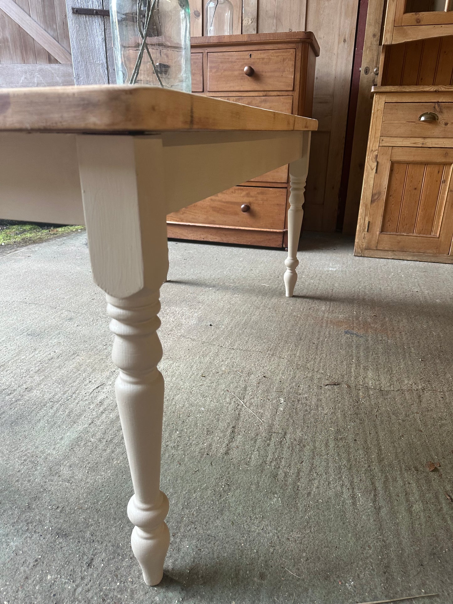 Farmhouse table 6 seater