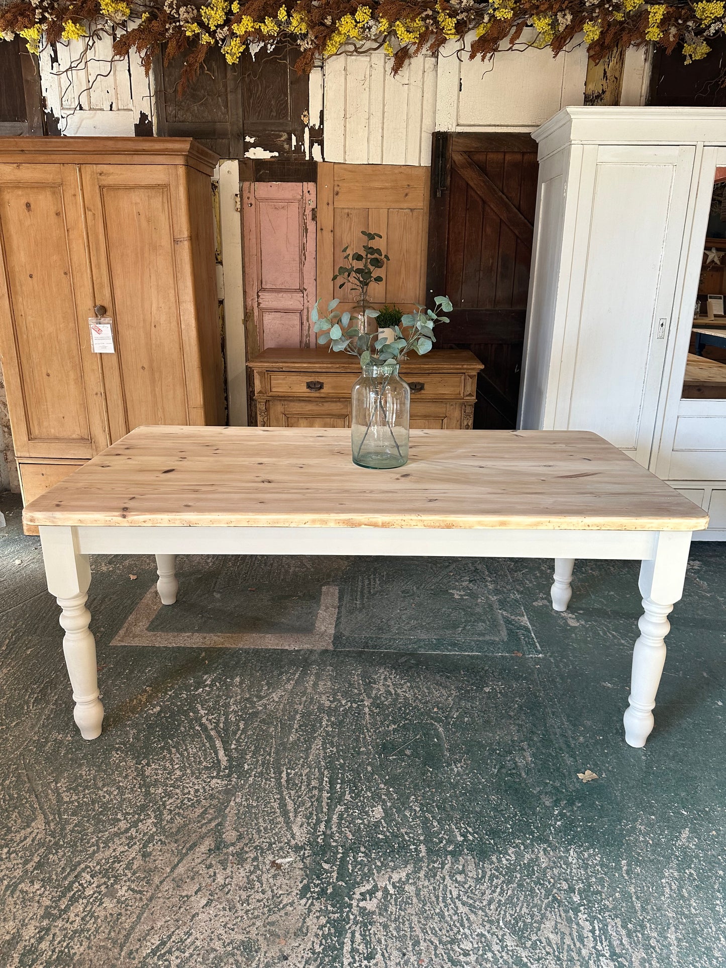 Rustic farmhouse table 8 seater