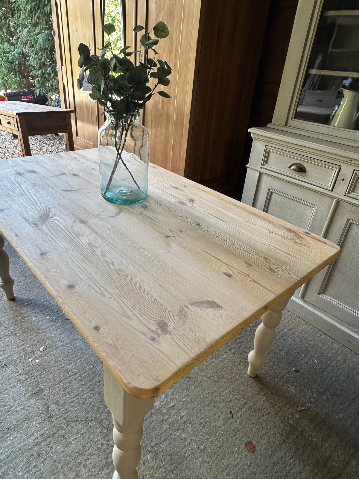 Farmhouse table 6 seater