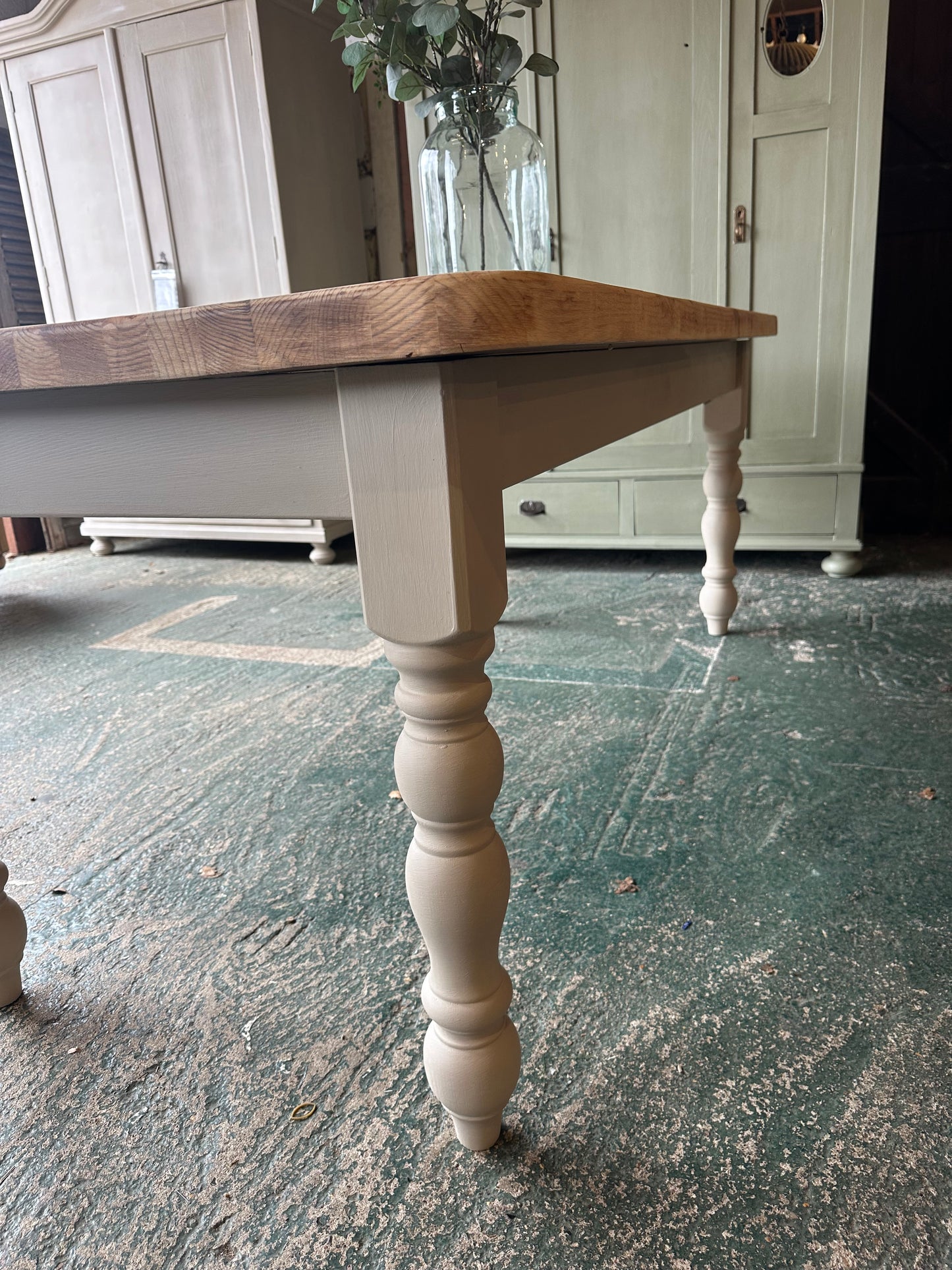 Farmhouse table 8 seater
