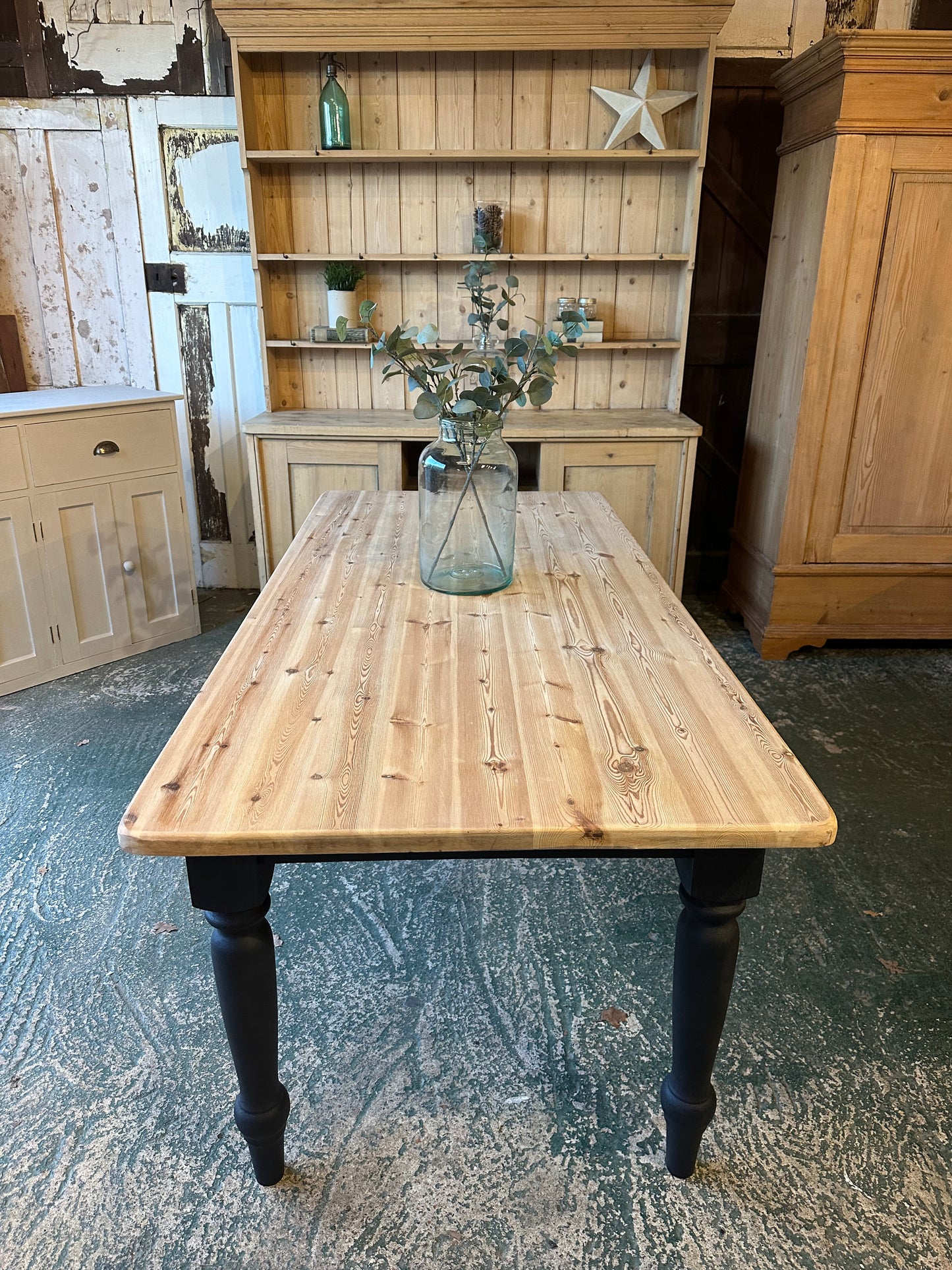 Rustic farmhouse table large 6 seater