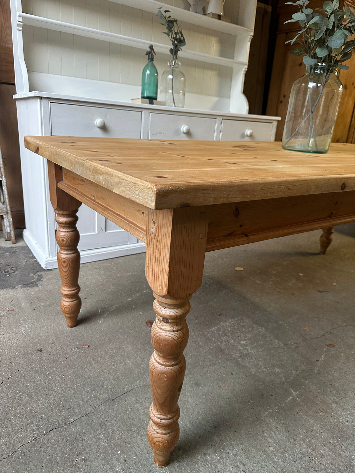 Farmhouse table large 8 seater