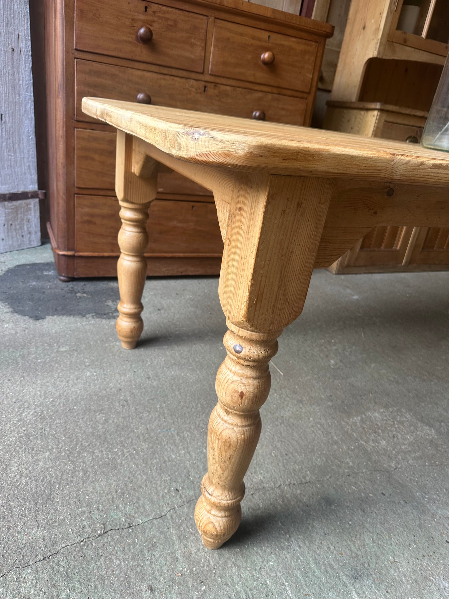 Farmhouse table 8 seater