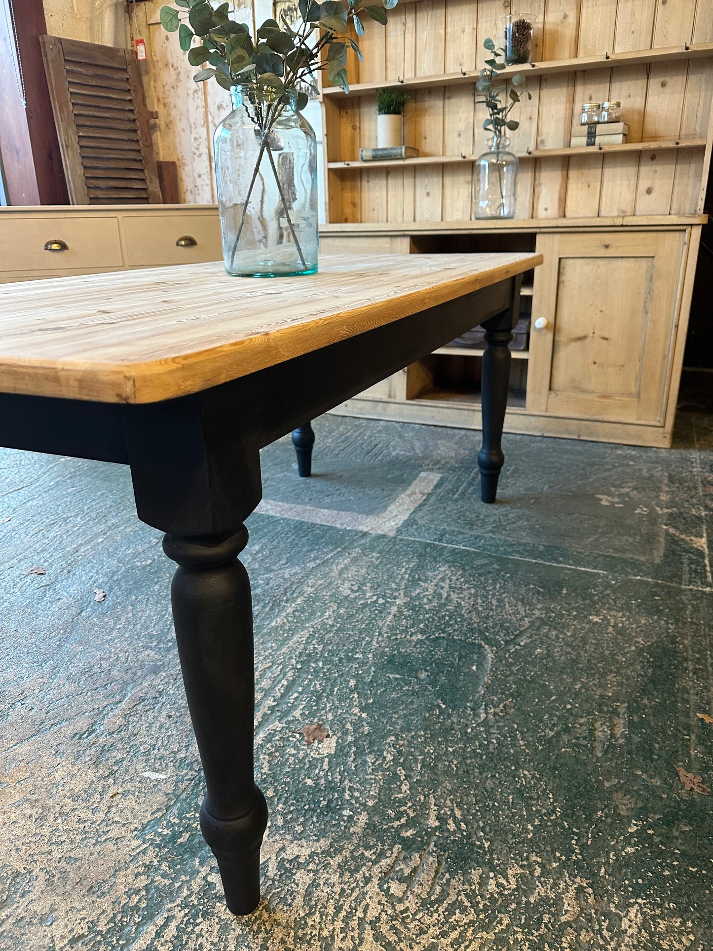 Rustic farmhouse table large 6 seater