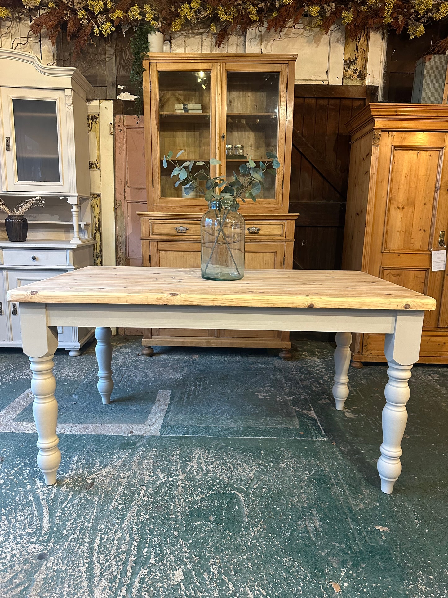 Farmhouse table 6 seater