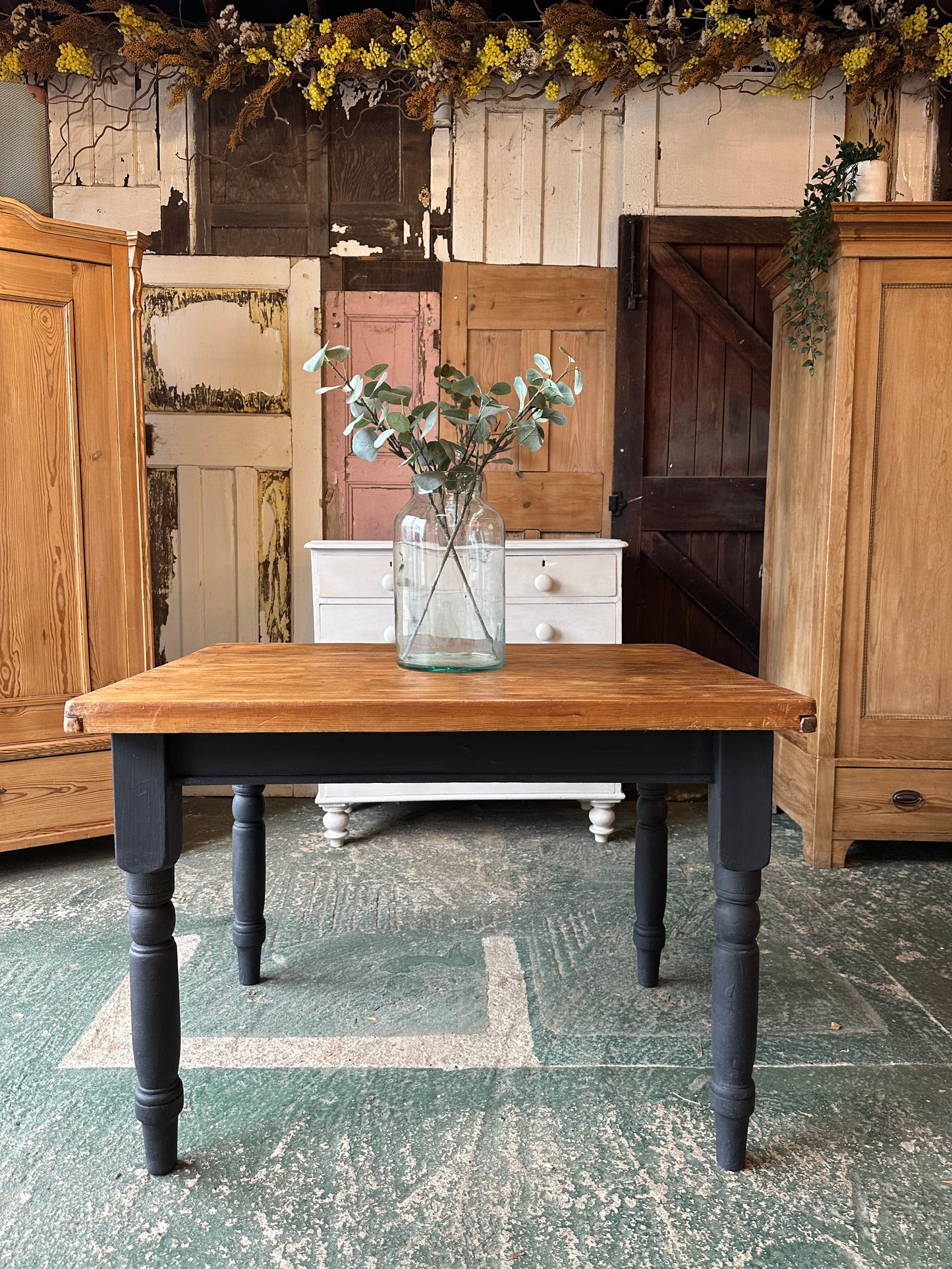 Rustic farmhouse table 4 seater