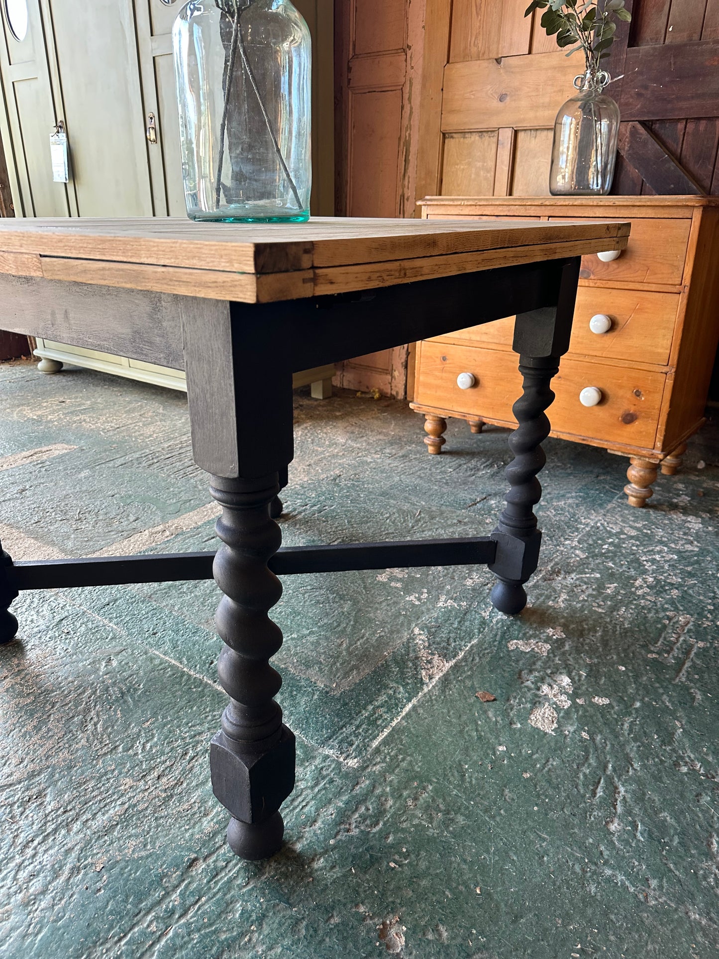 Oak Barley Twist Draw Leaf Table