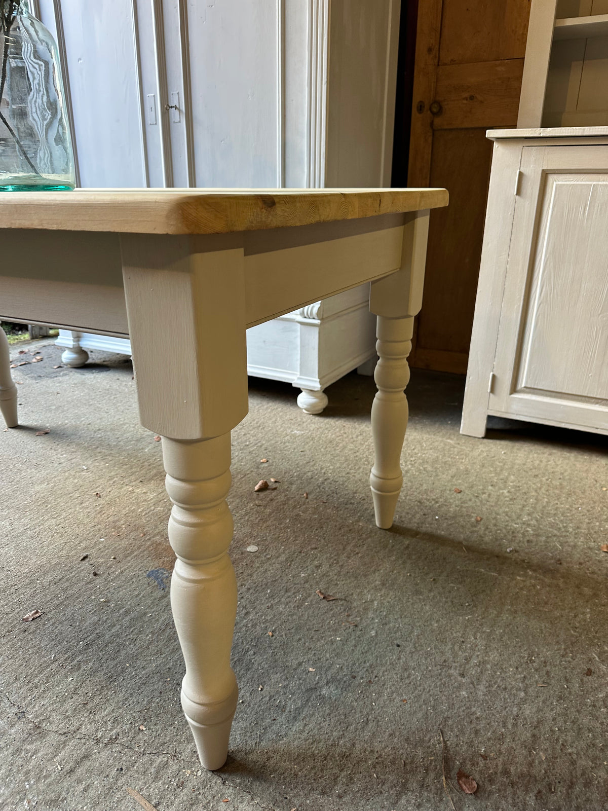 Farmhouse table 6 seater