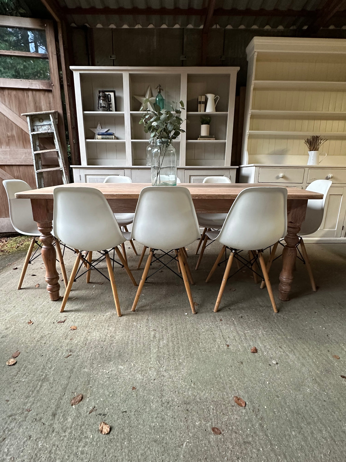 Farmhouse table 8 seater