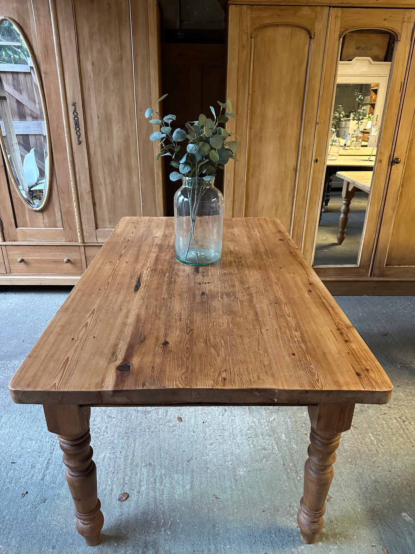 Farmhouse table 6 seater