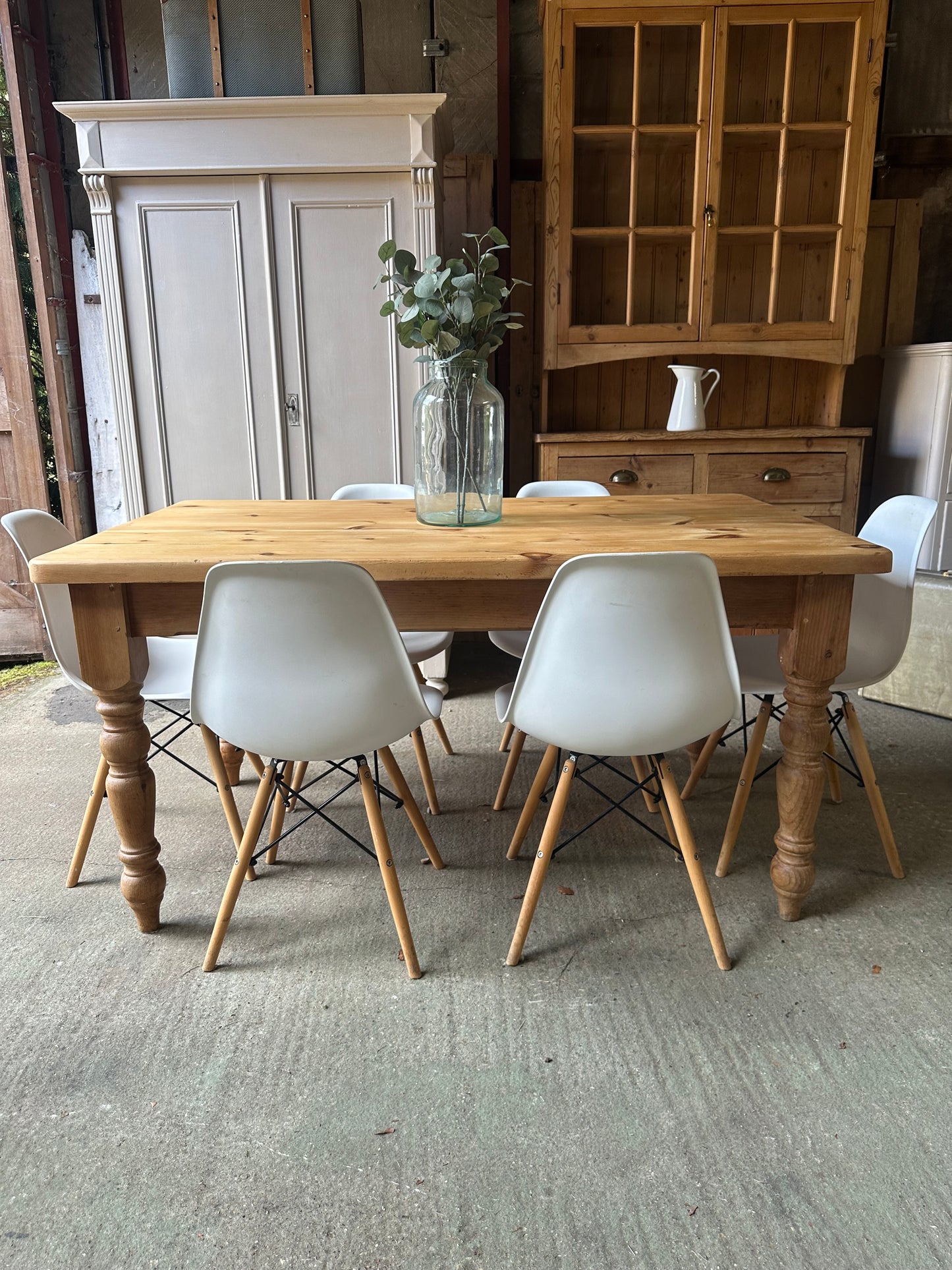 Farmhouse table 6 seater
