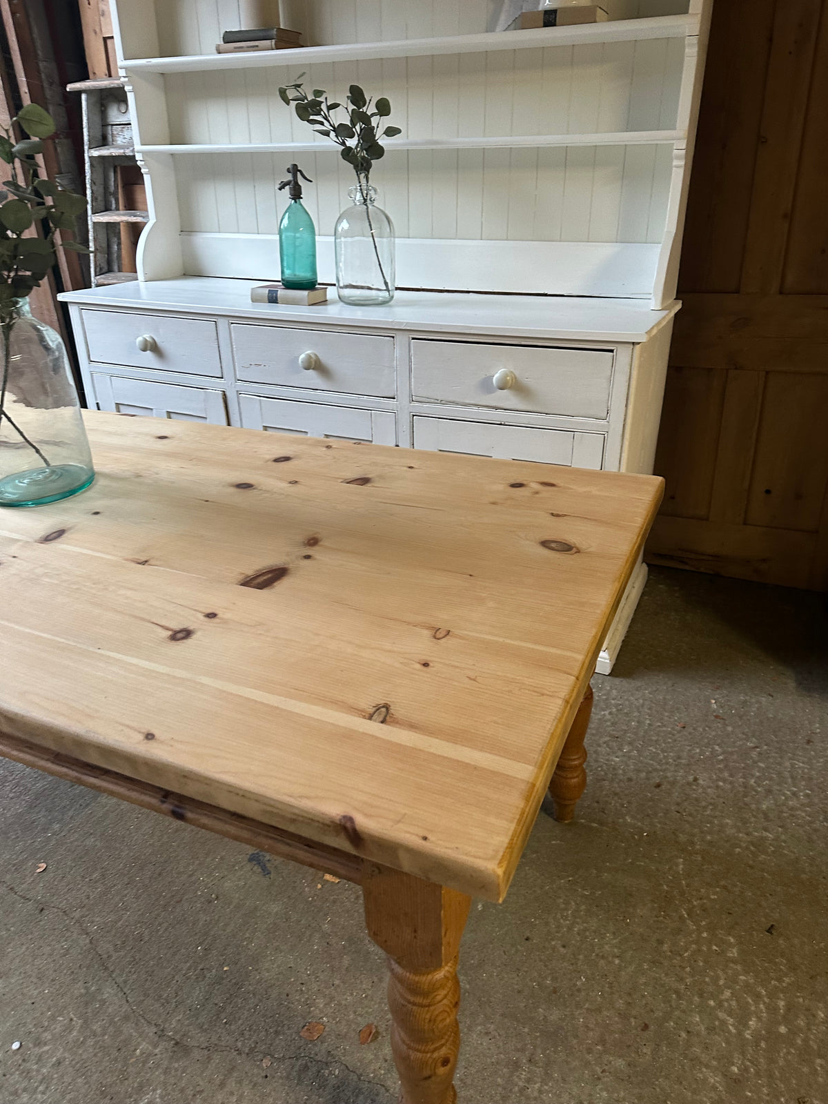 Farmhouse table large 8 seater
