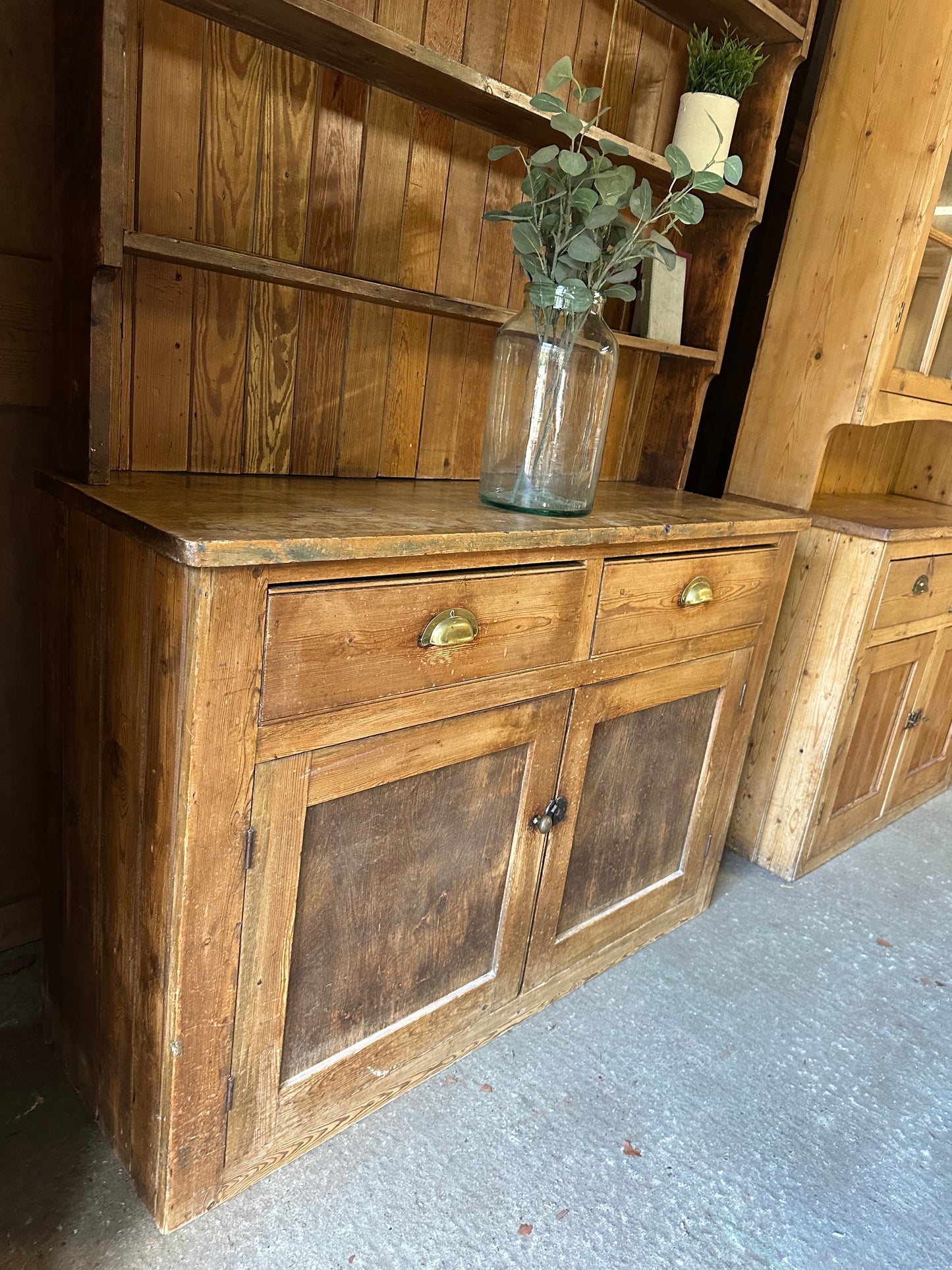 Vintage dresser